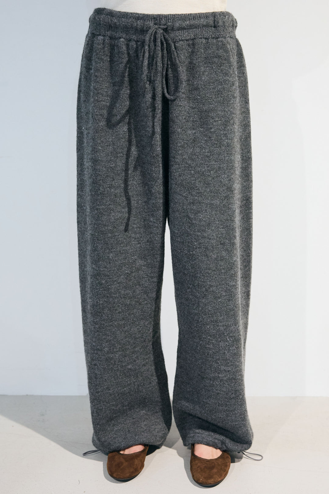 [予約]ドロストニットワイドパンツ