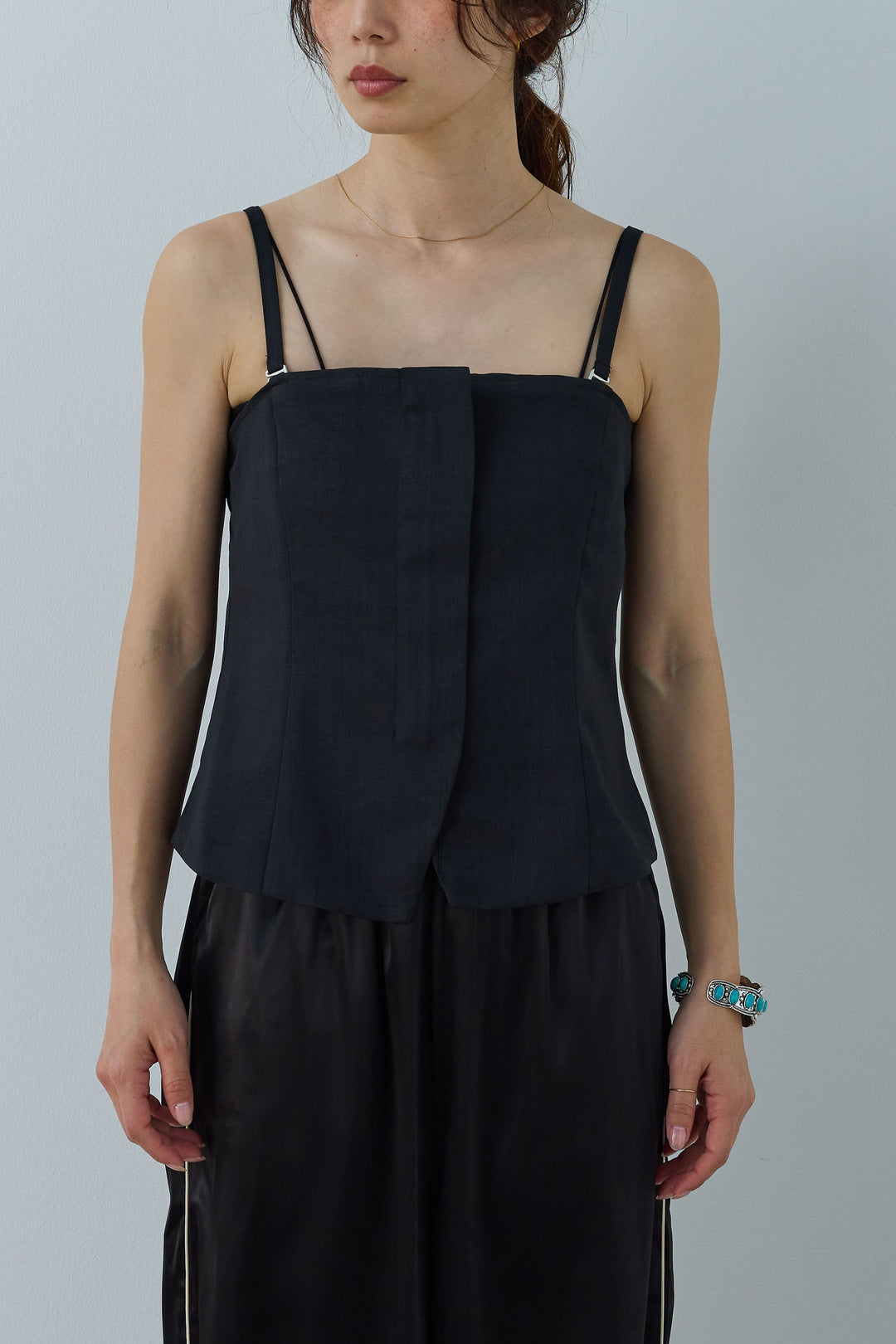 [予約/SET]リネンタッチテーラードジレ+リネンタッチビスチェ+サイドラインサテンパンツ(3set)