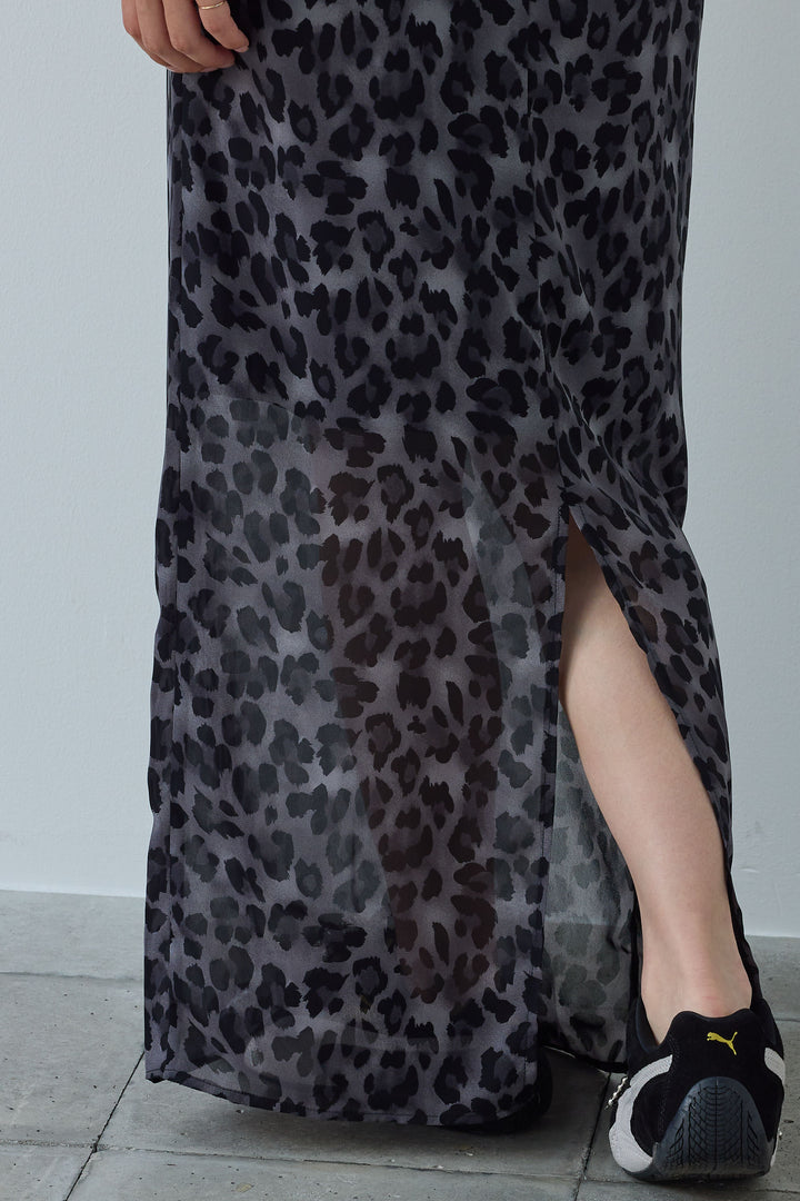 [予約/SET]マットサテンサイドタックキャミ+レオパードシアースカート(2set)