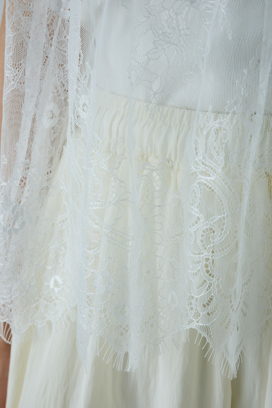 [予約]レースブラウス