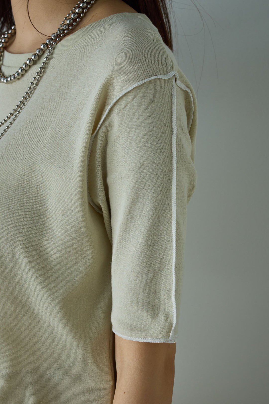 [予約]パイピングラウンドヘムカットソー