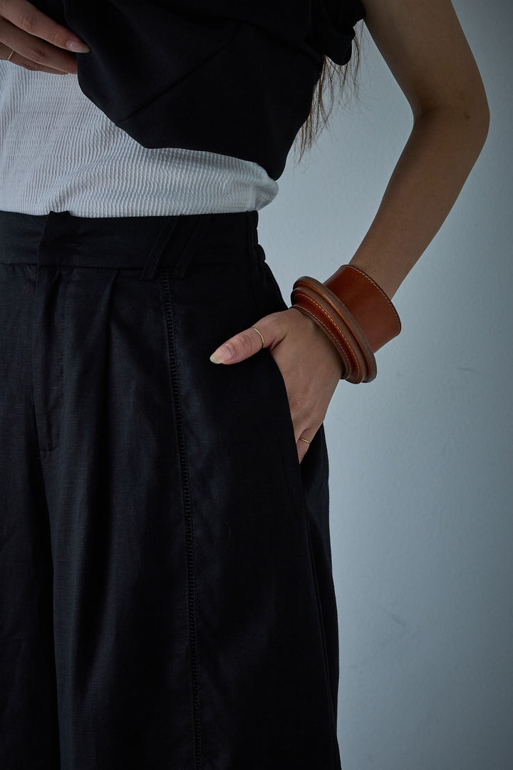 [予約]リネン混サイドライン刺繍ワイドパンツ