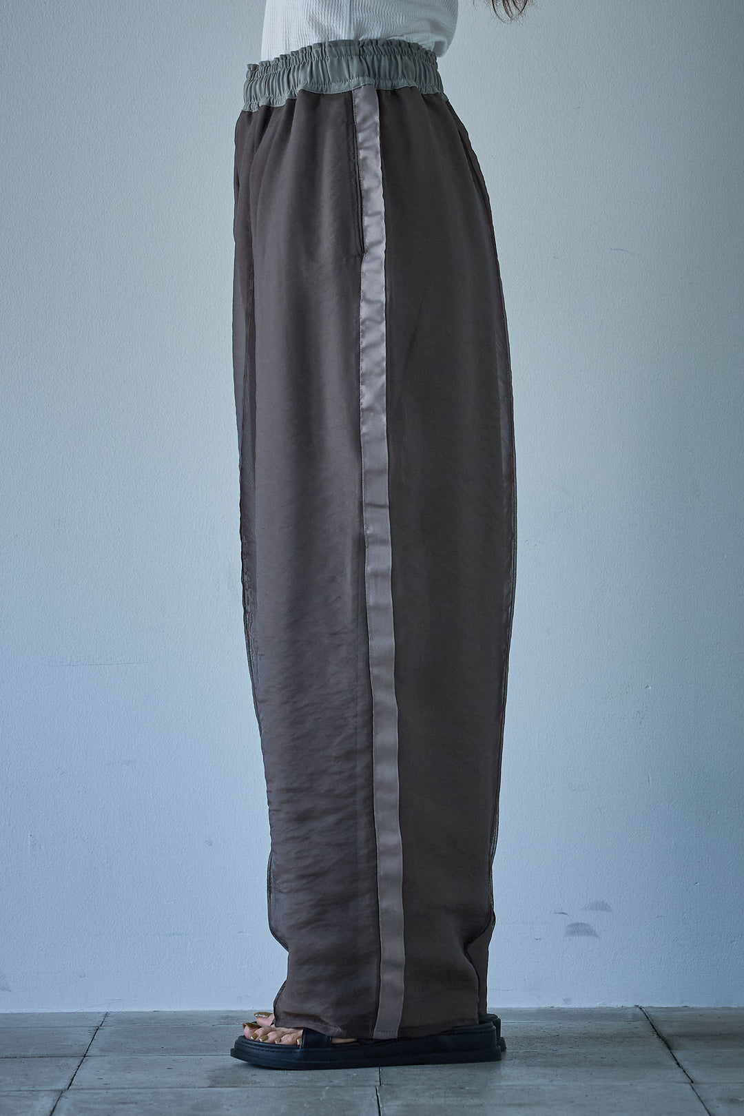 [予約]シアーレイヤードサイドラインパンツ