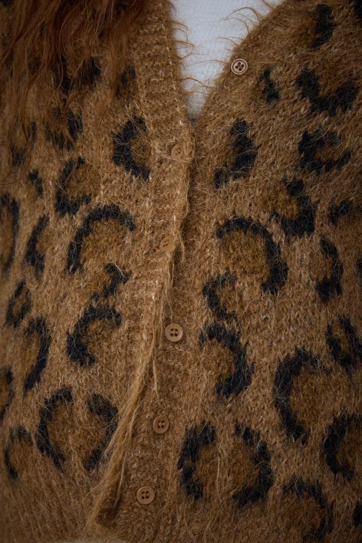 [予約/SET]レオパードニットカーディガン+ボウタイボリュームスリーブシャツ+レイヤードレッグカバーデニム(3set)