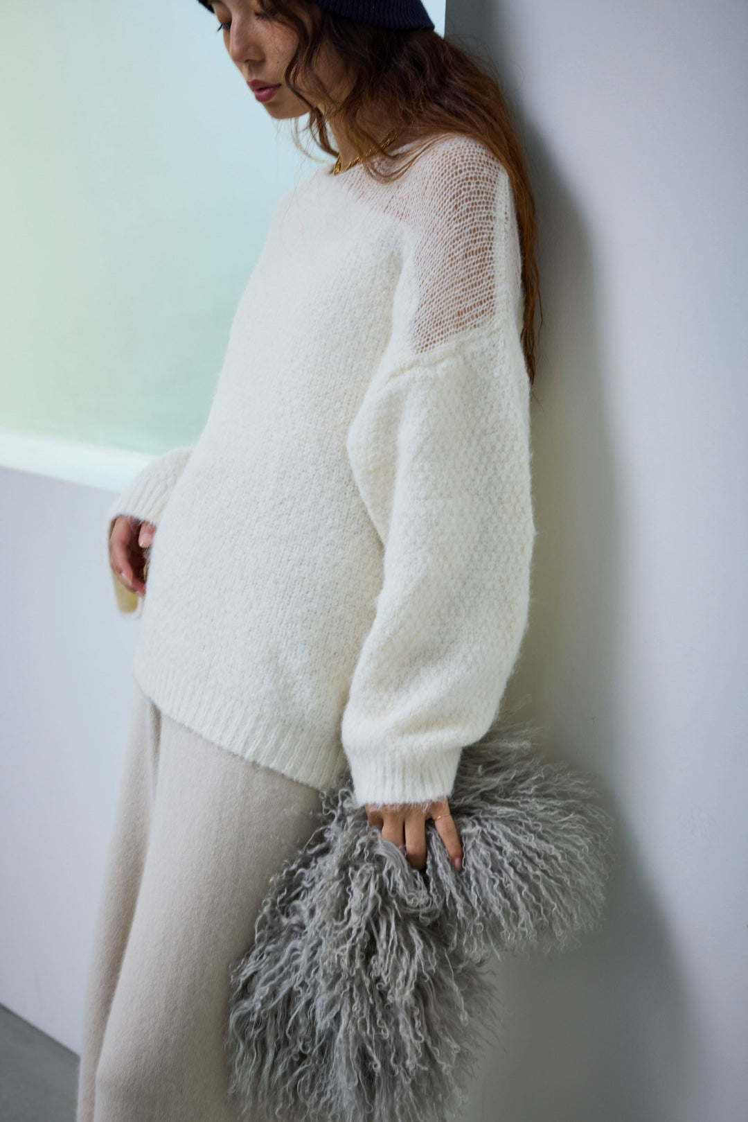 [予約]アシンメトリーシアーニット