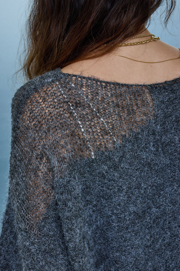 [予約]アシンメトリーシアーニット