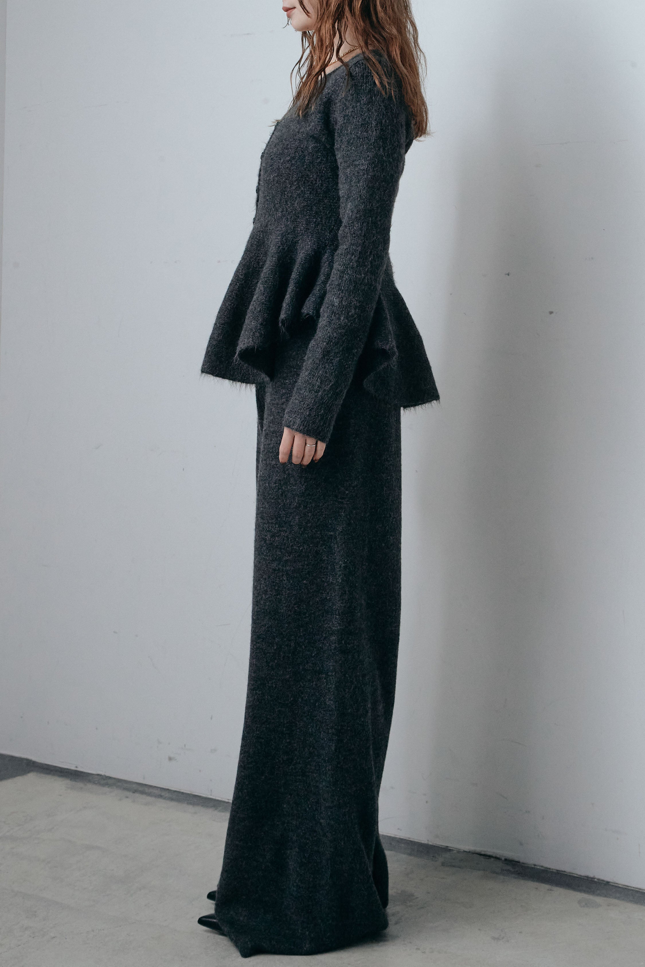 ペプラムニットセットアップ – IAMALPHA