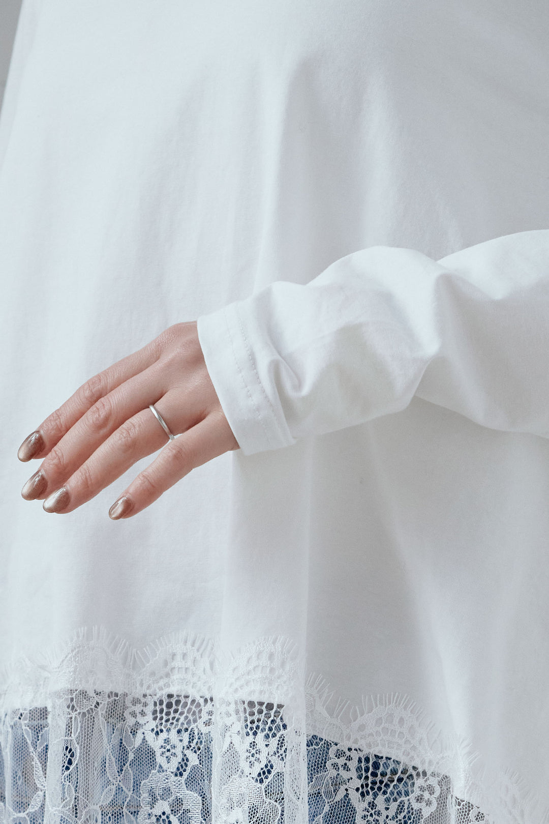 [予約/SET]ロゴ刺繍ハーフZIPスウェット+レースコンビカットソー+スラッシュカットデニム(3set)