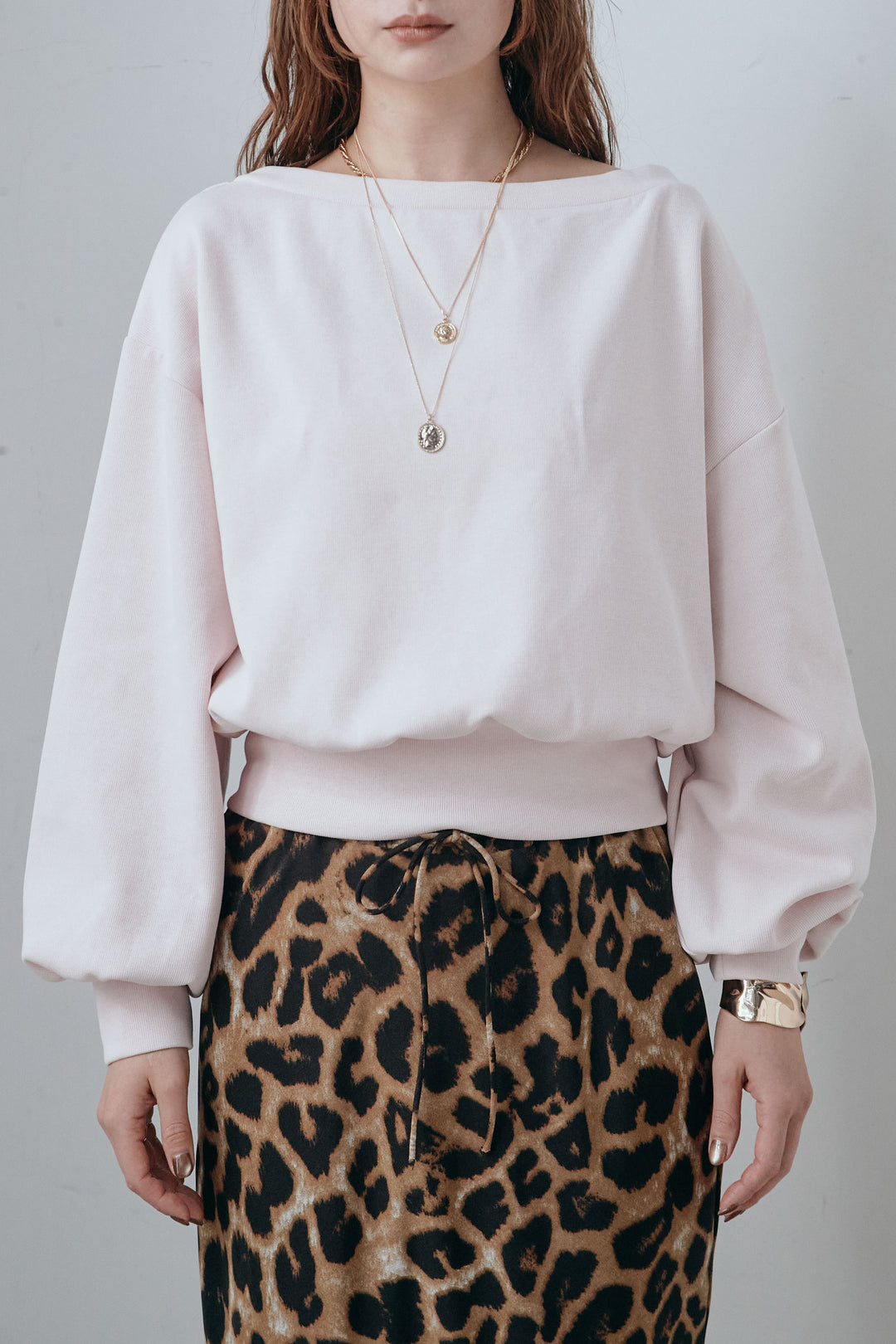 オフショルスウェットプルオーバー