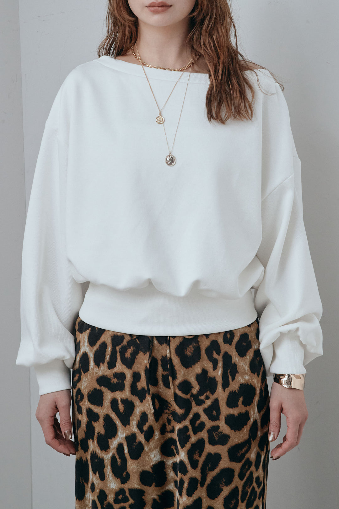 オフショルスウェットプルオーバー