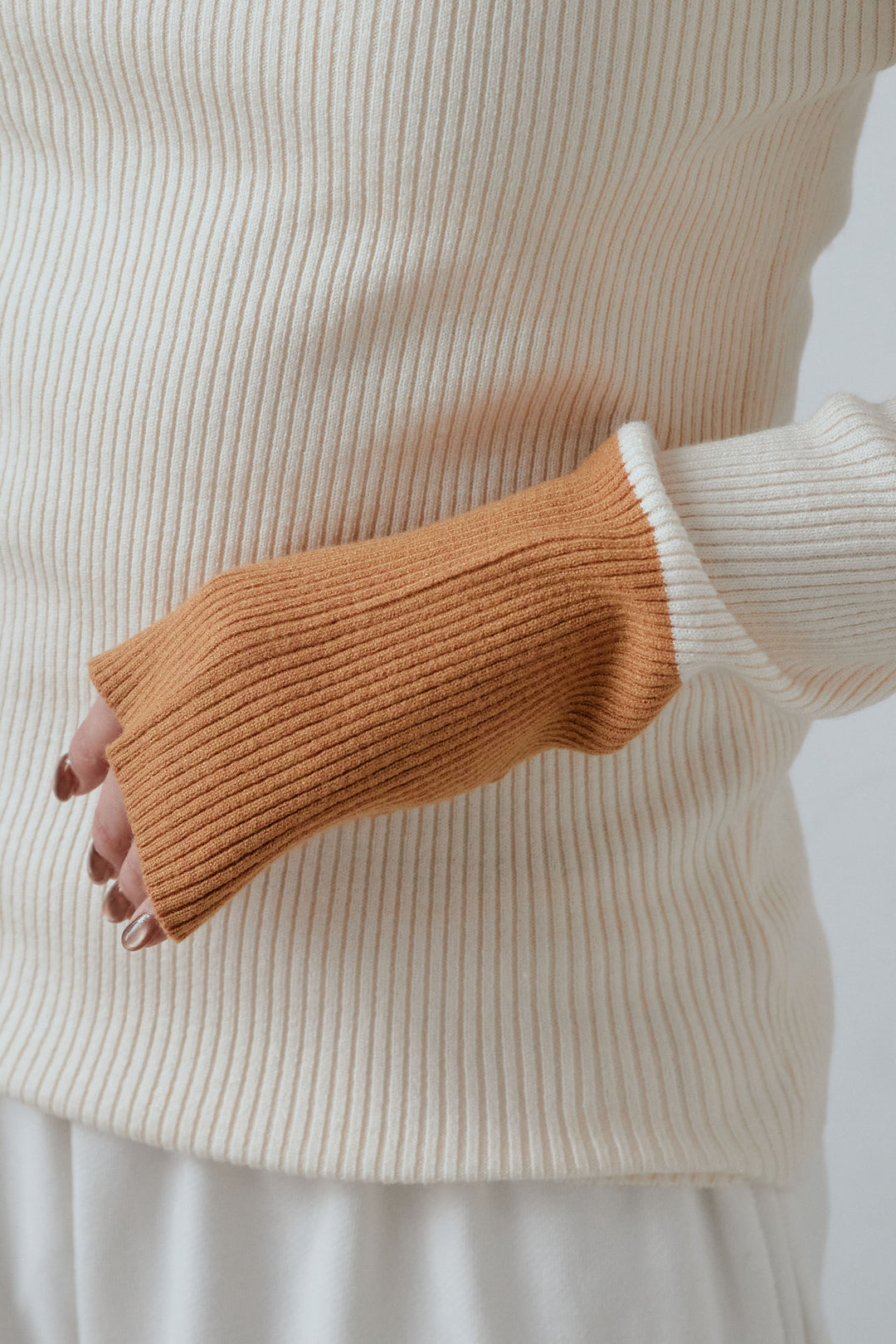 [予約/SET]ダブルジップケーブルハイネックPO+配色ミニハイネックリブTOPS+ロゴ刺繍ジョガー パンツ(3set)