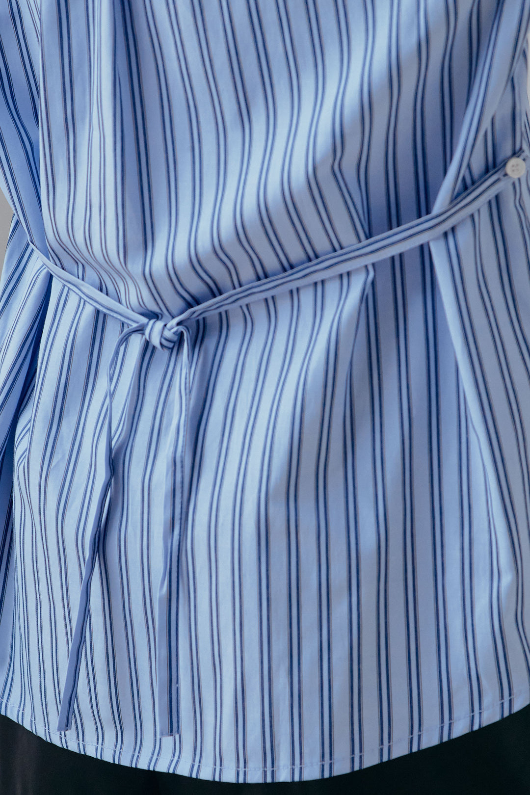 [予約]カラーストライプ2WAYウエストシェイプシャツ