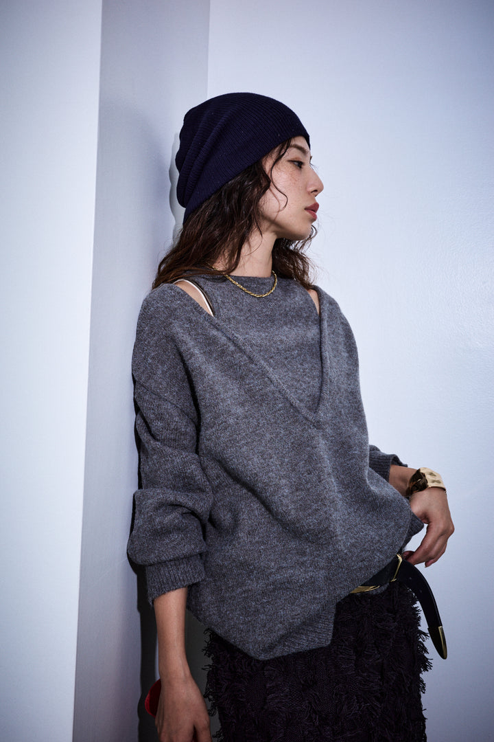 [予約]肩スリットニット