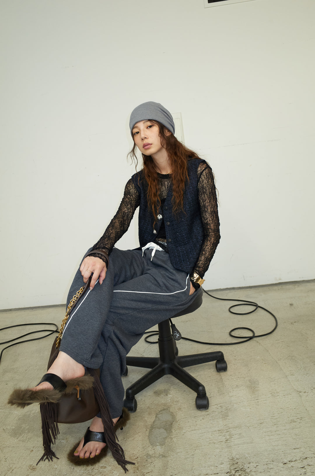 [予約/SET]ビジューボタンラメツイードジレ+シアーレーストップス+裏毛カーブラインワイドパンツ(3set)