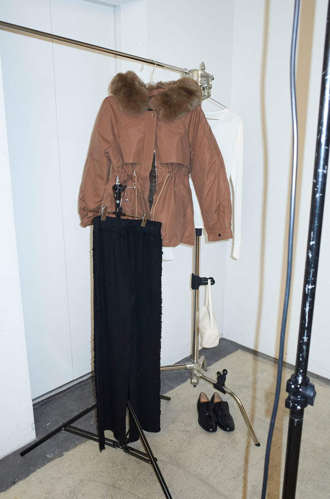 [予約/SET]ファーフード付きモッズコート+サイドフリンジニットパンツ(2set)