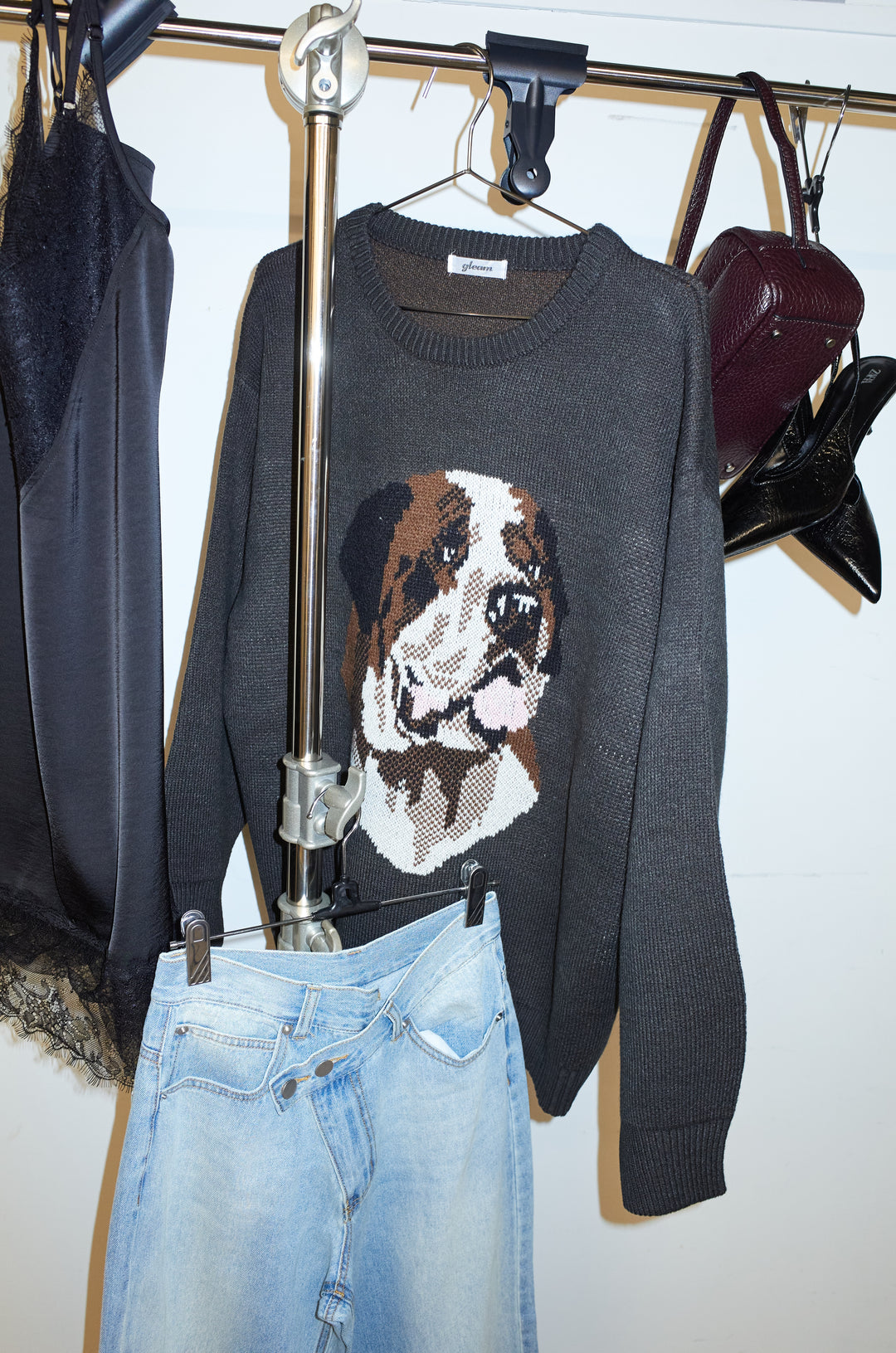 [予約/SET]バーナードジャガードプルオーバー+レースキャミ+ウエスト切り替えストレートデニム(3set)