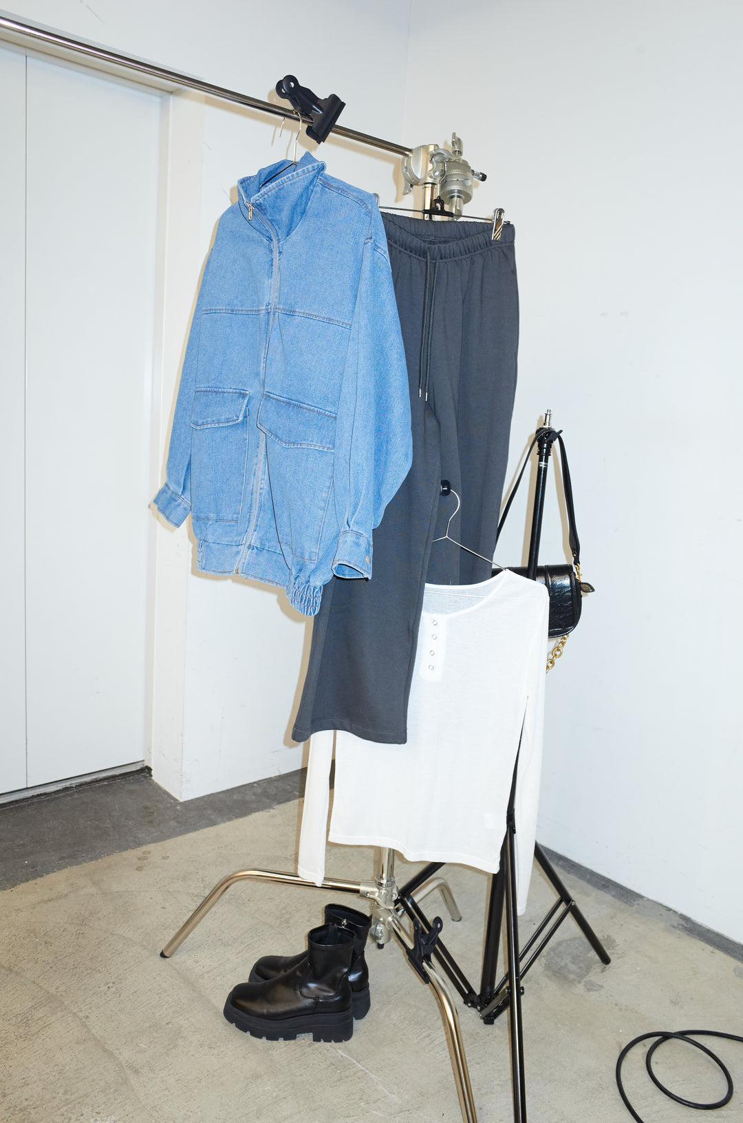 [予約/SET]スタンドジップデニムブルゾン+裏起毛スウェットワイドパンツ(2set)