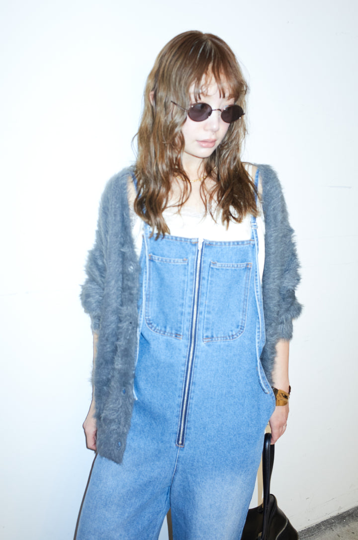 [予約/SET]起毛シャギーカーディガン+サテンレースキャミソール+フロントジップストラップデザインデニムサロペット(3set)