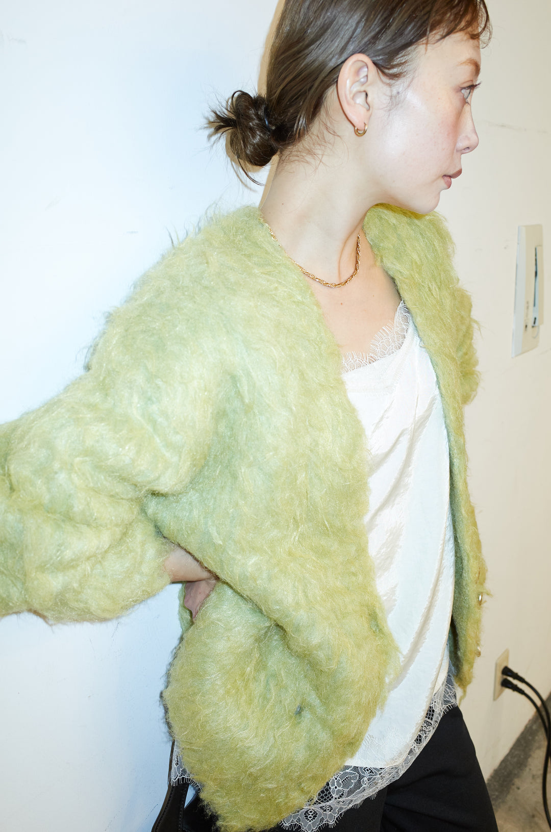 [予約/SET]ウェーブシャギーニットジャケット+サテンレースキャミソール(2set)