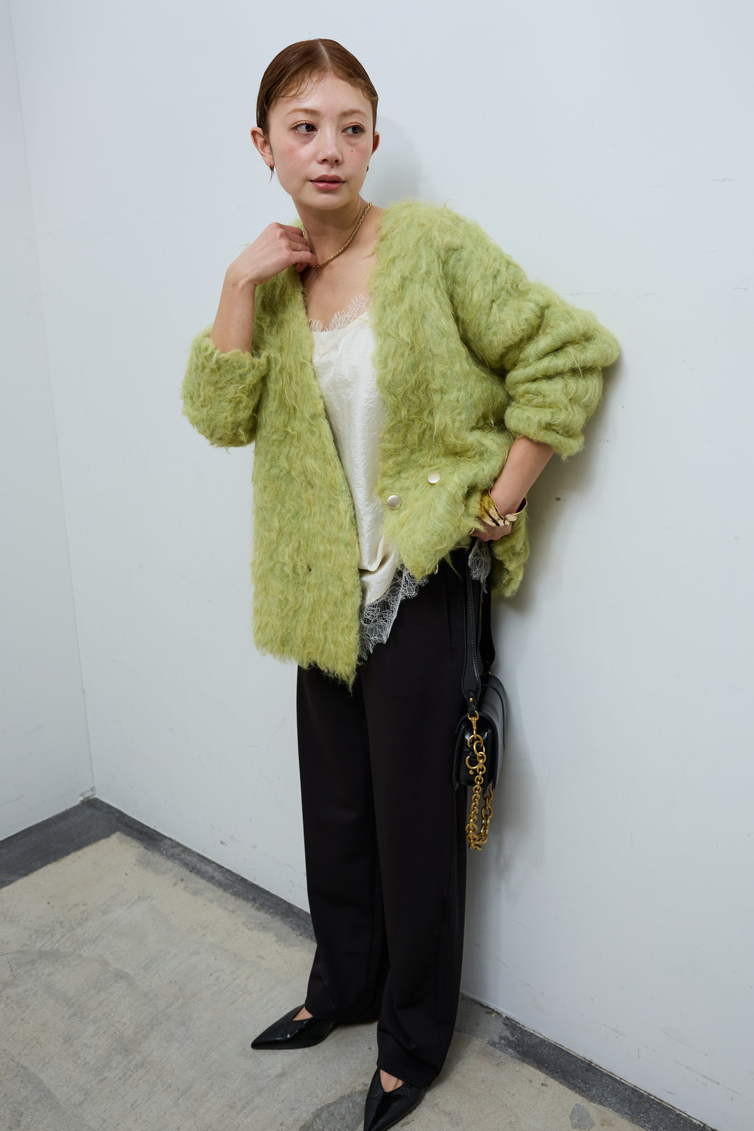 [予約/SET]ウェーブシャギーニットジャケット+サテンレースキャミソール+エフォートレスカーブパンツ(3set)