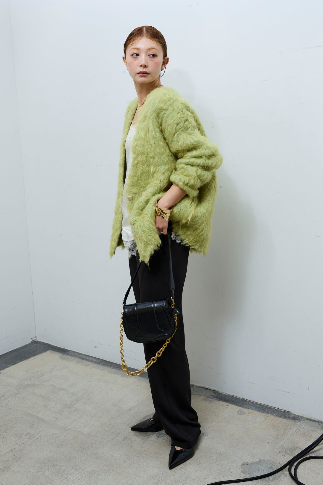 [予約/SET]ウェーブシャギーニットジャケット+サテンレースキャミソール+エフォートレスカーブパンツ(3set)