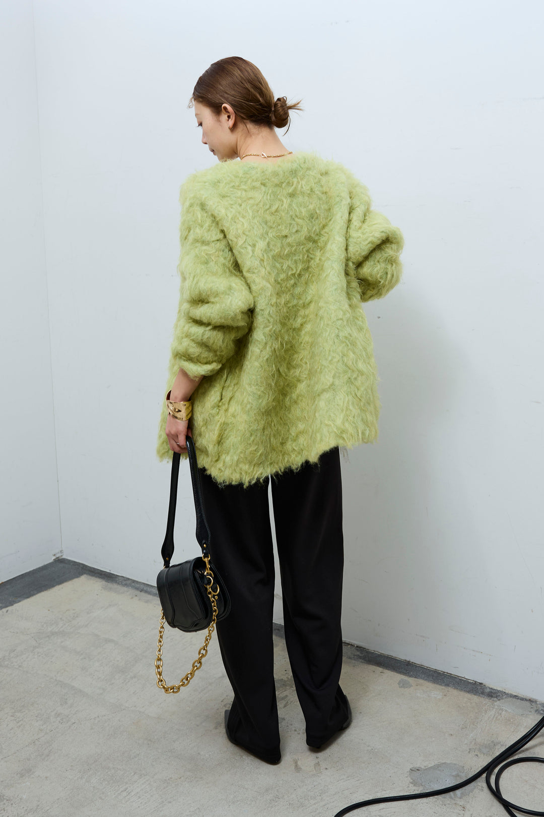 [予約/SET]ウェーブシャギーニットジャケット+サテンレースキャミソール+エフォートレスカーブパンツ(3set)