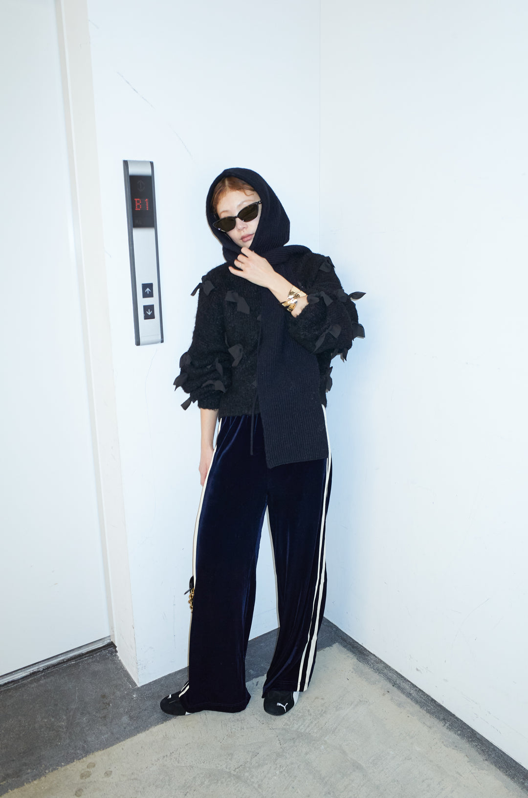 [予約/SET]ブークレー×ジョーゼットリボンニット+ベロアサイドラインイージーパンツ(2set)