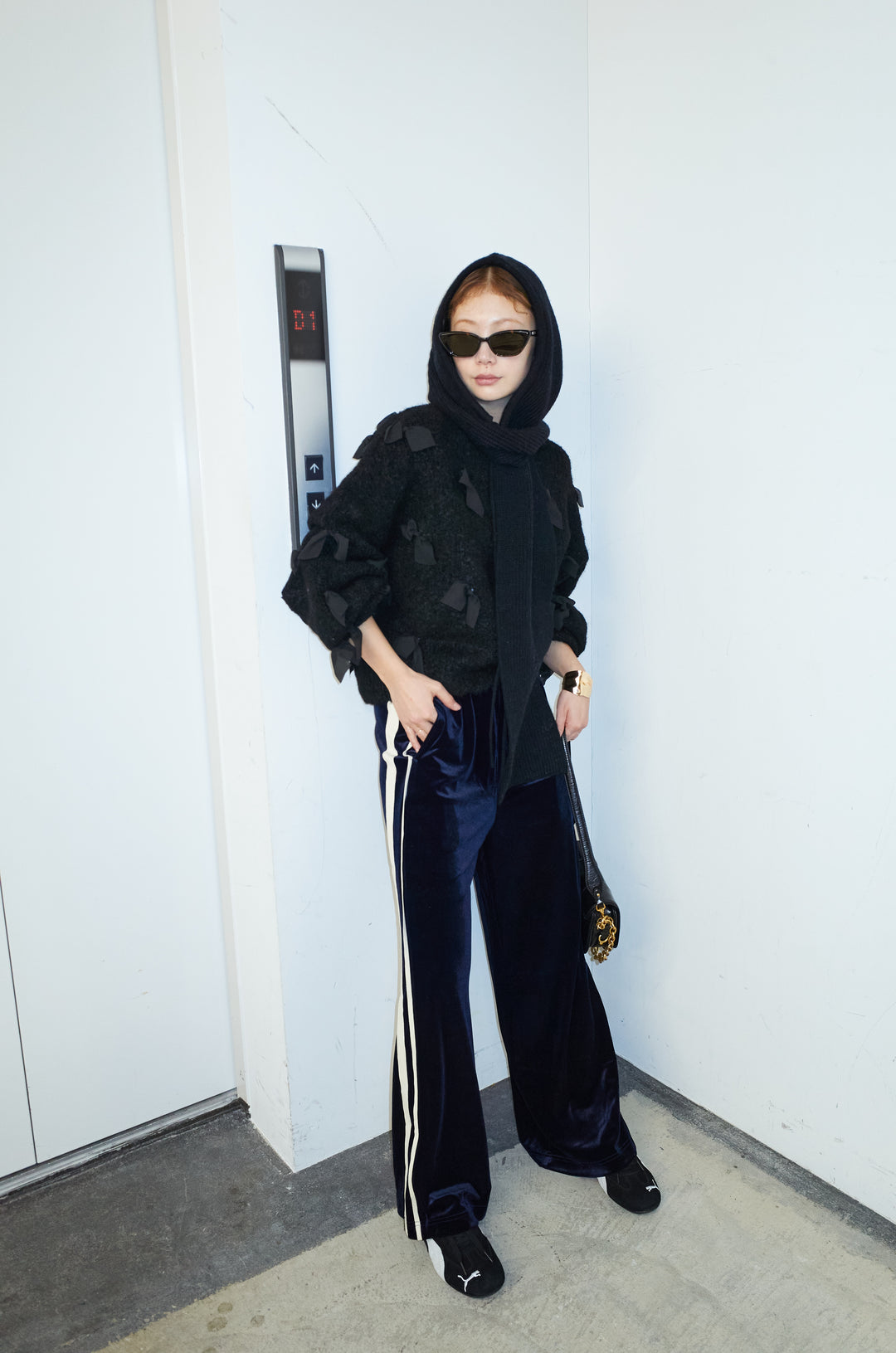 [予約/SET]ブークレー×ジョーゼットリボンニット+ベロアサイドラインイージーパンツ(2set)