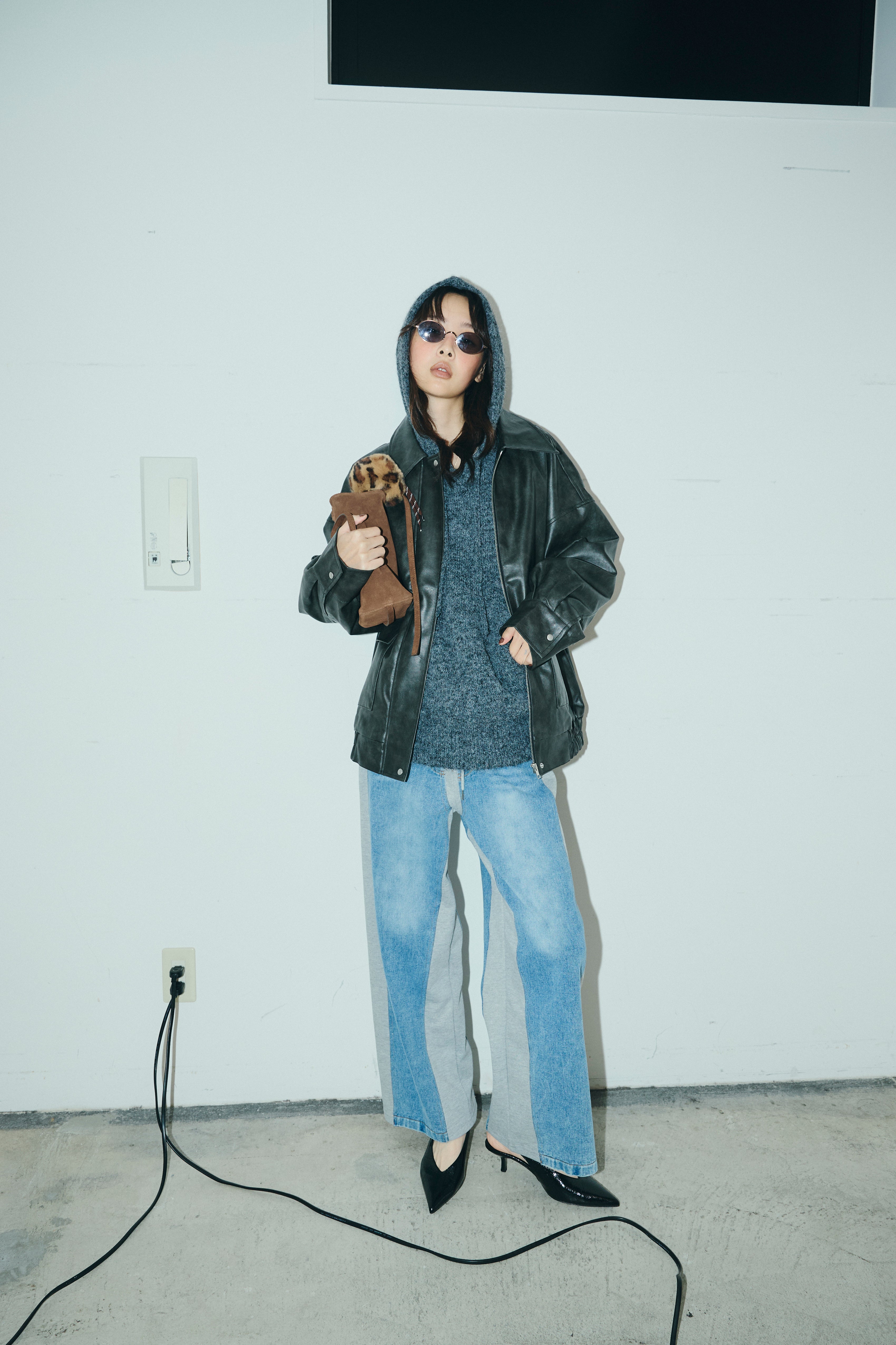 【miiiiさん専用】フェイクレザーオーバーサイズブルゾン miiiiさん専用】フェイクレザーオーバーサイズブルゾン - メルカリ