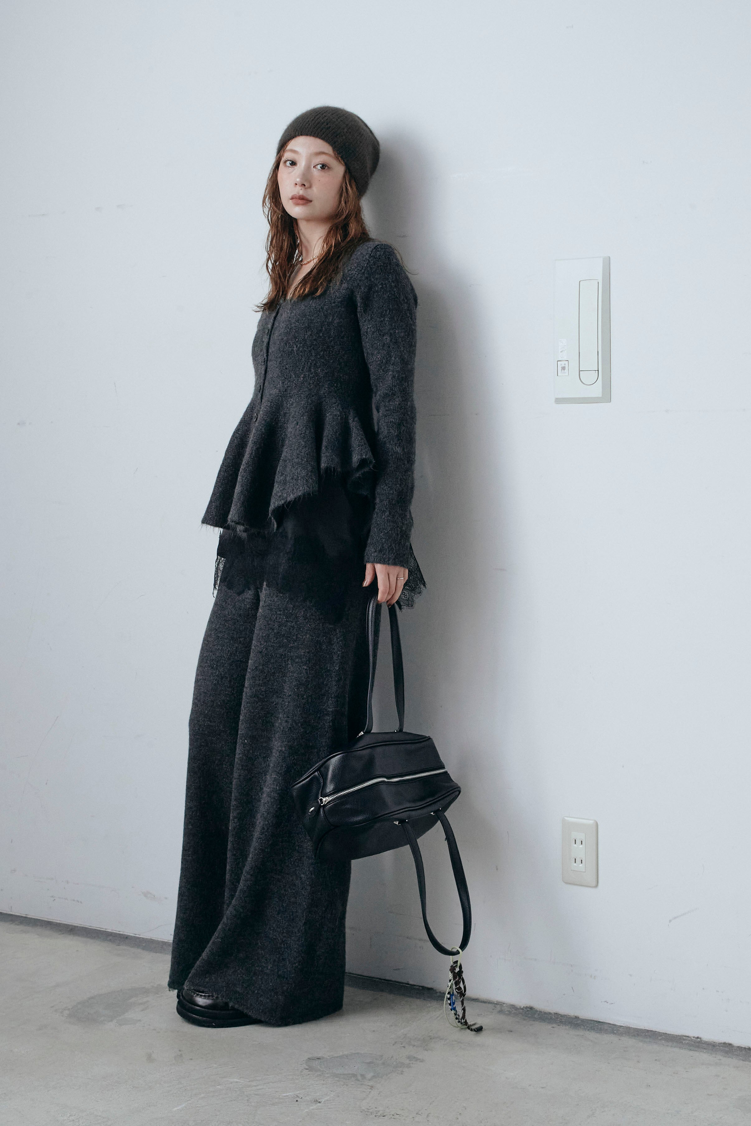 ペプラムニットセットアップ – IAMALPHA