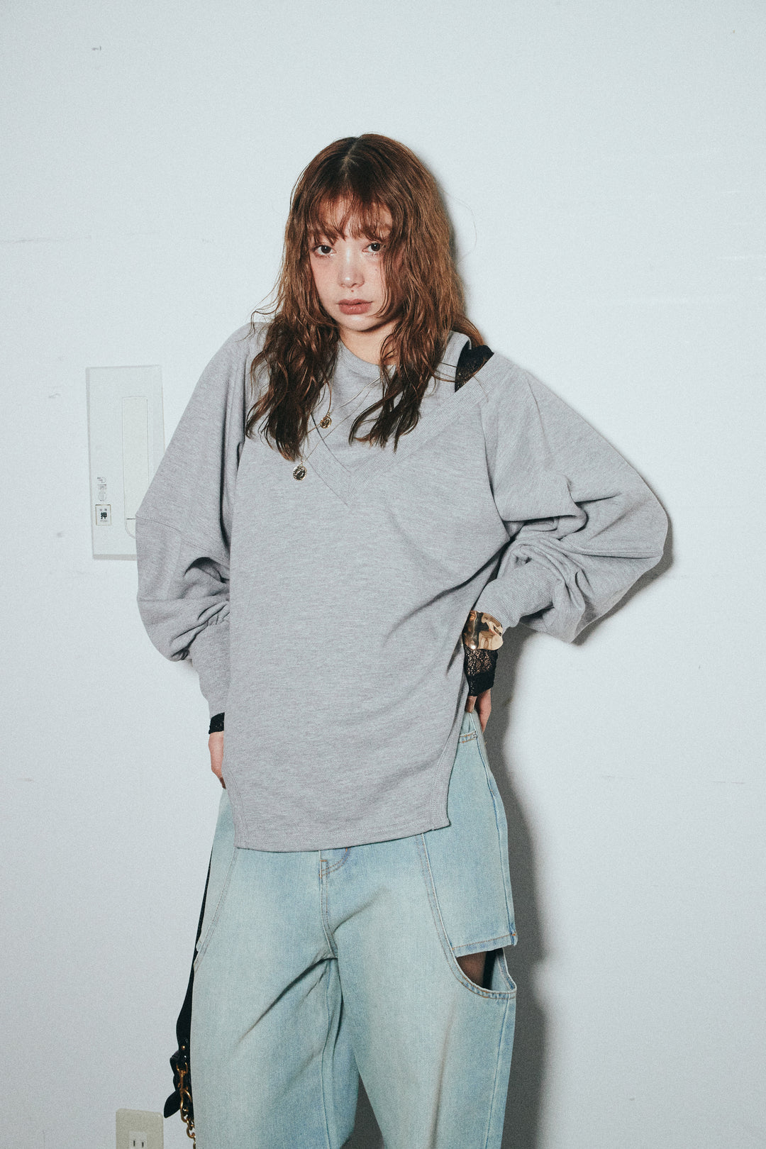 [予約/SET]カットアウトランタンスリーブスウェット+スラッシュカットデニム(2set)