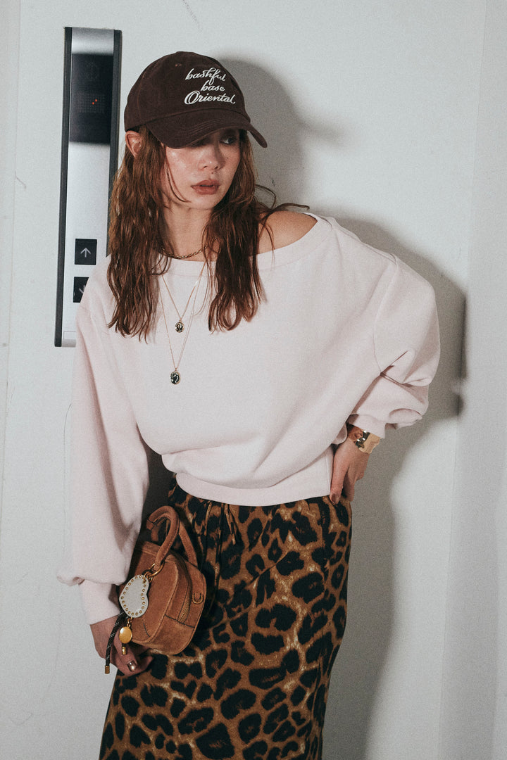 オフショルスウェットプルオーバー