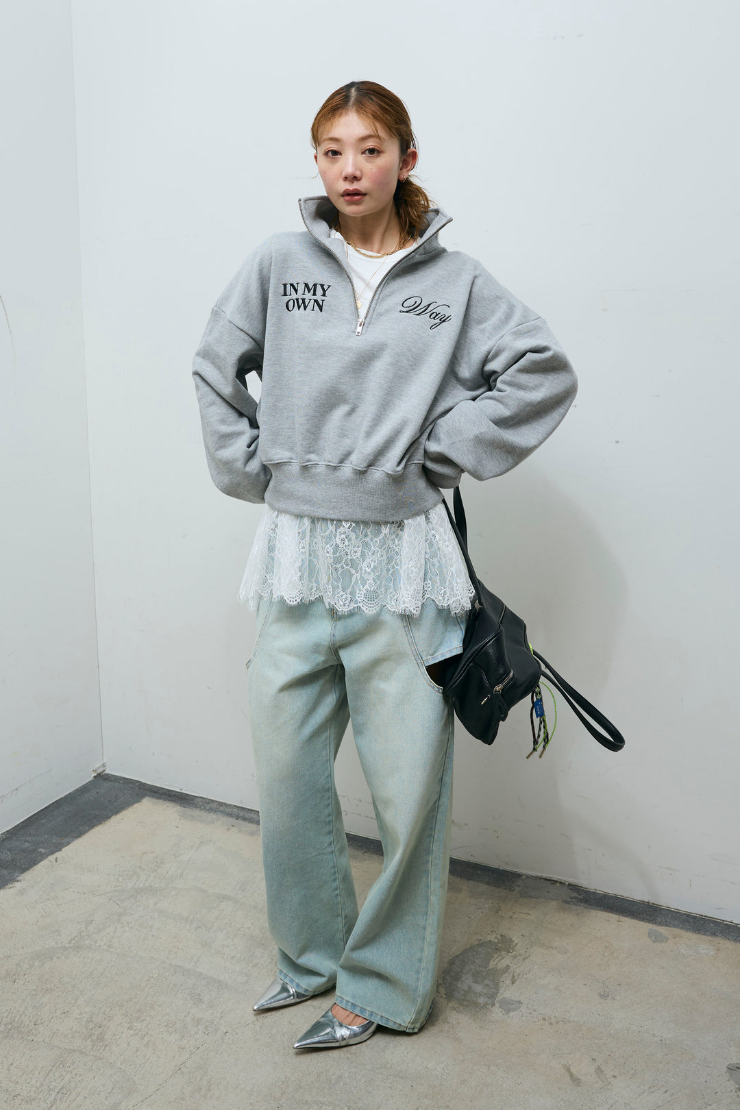 [予約/SET]ロゴ刺繍ハーフZIPスウェット+レースコンビカットソー+スラッシュカットデニム(3set)