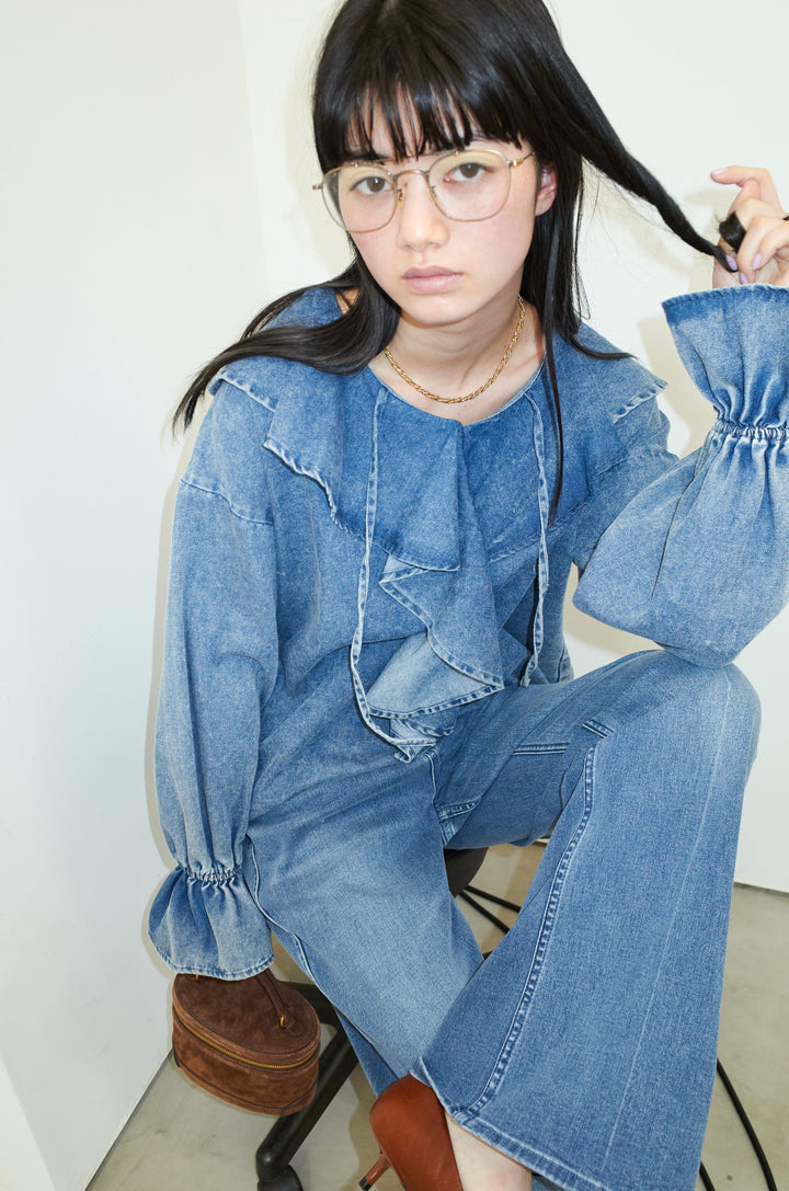 [予約]ラッフルフリルデニムブラウス