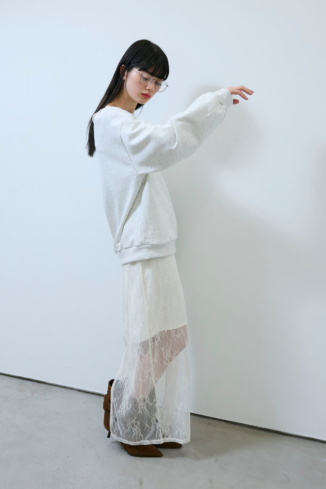 [予約/SET]ワイドネックスウェットPO+レースペンシルスカート(2set)