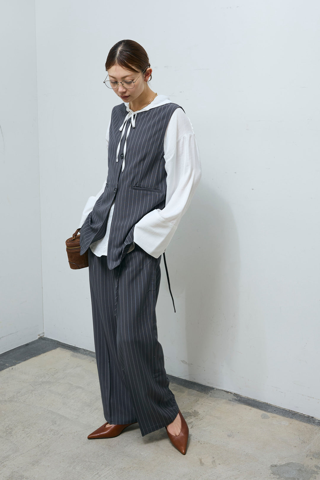 [予約/SET]ウェーブジレ+リボン付きストレートパンツ(2set)