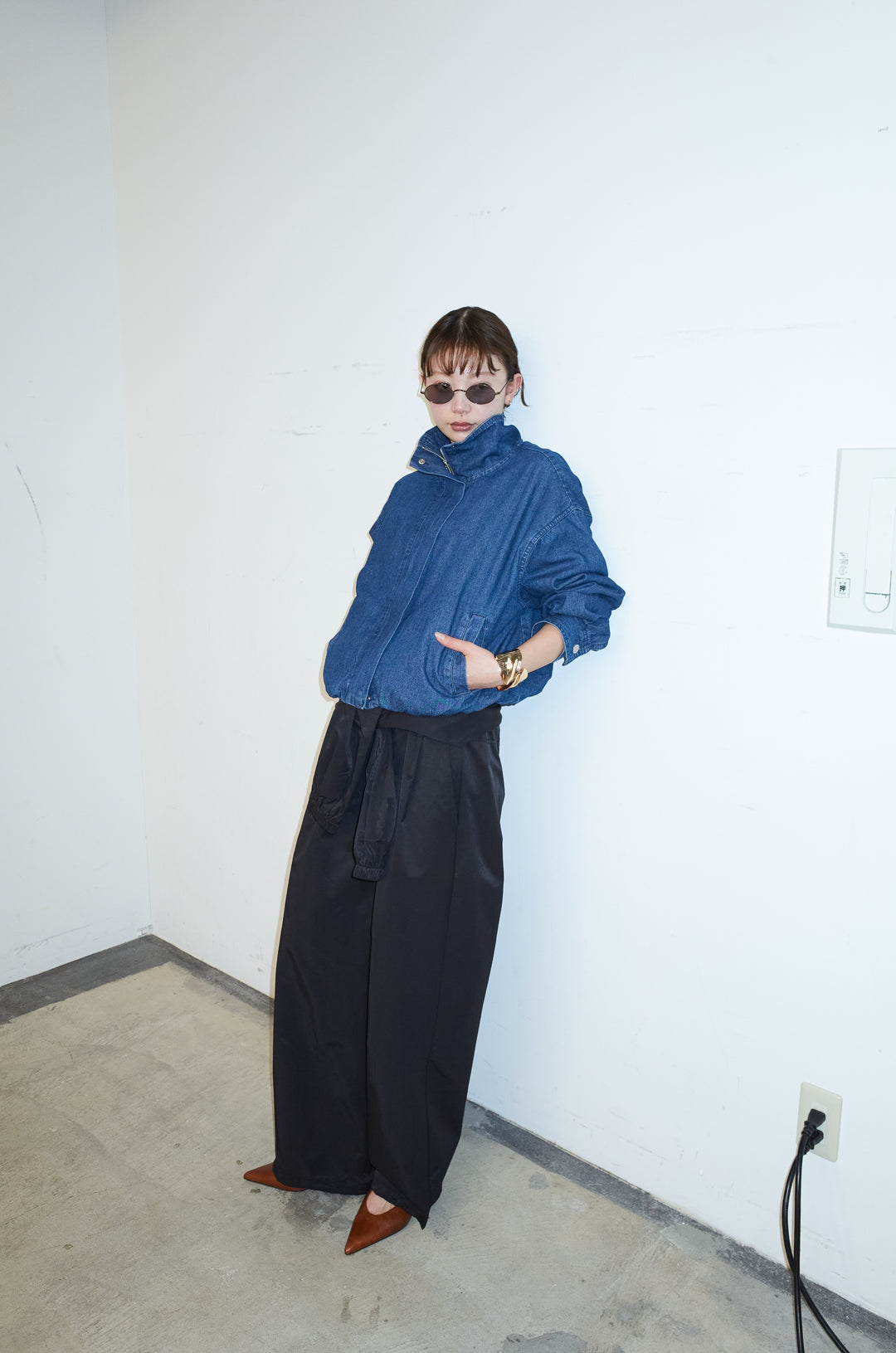 [予約/SET]ボリュームスリーブ デニムブルゾン+合繊ツイルスタンドウエストラップジョガーPT(2set)