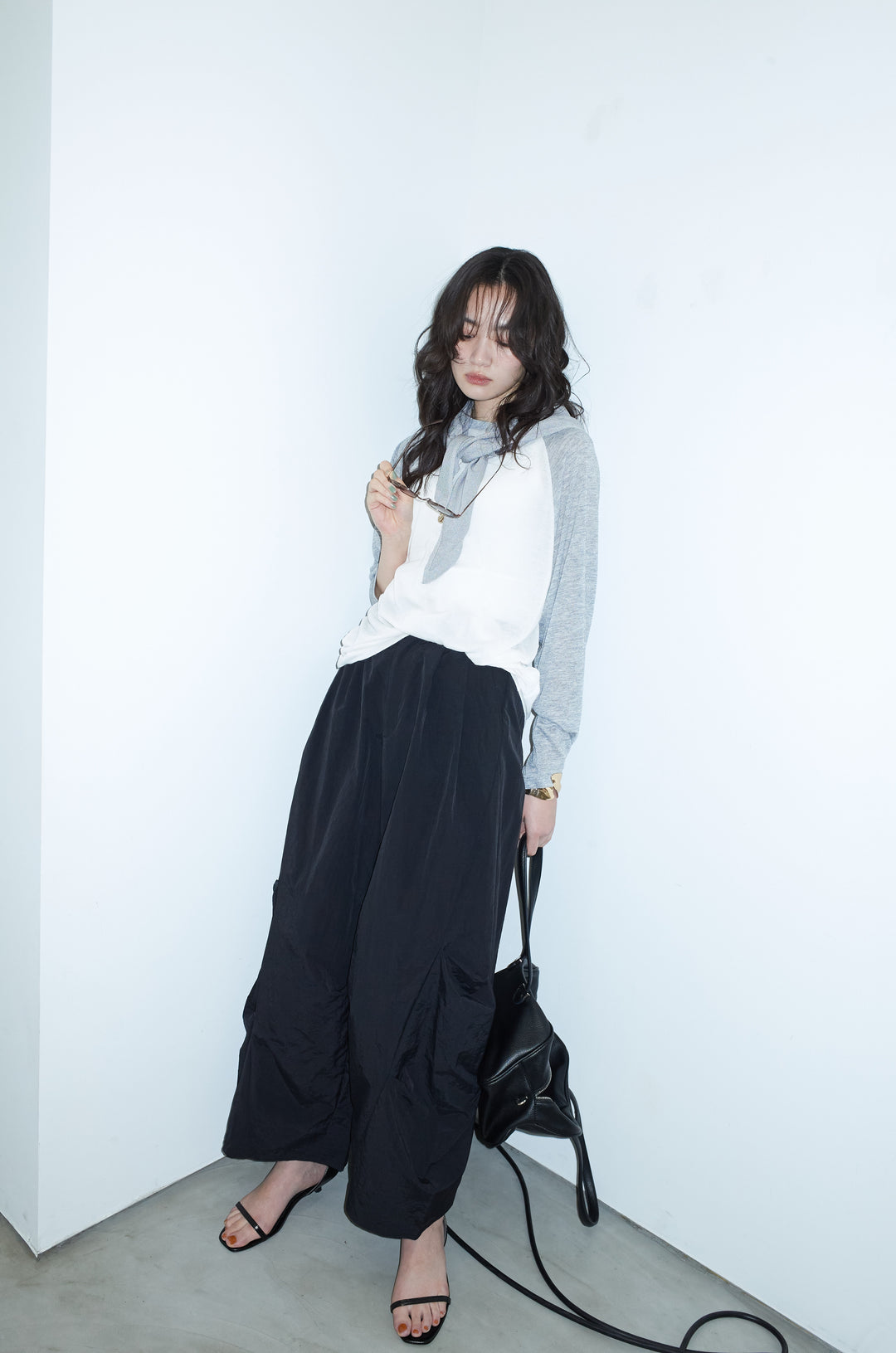 [予約/SET]シアーラグランPO+レーヨン混マルチWAYニットスカーフ+ドライタフタバレルレッグパンツ(3set)