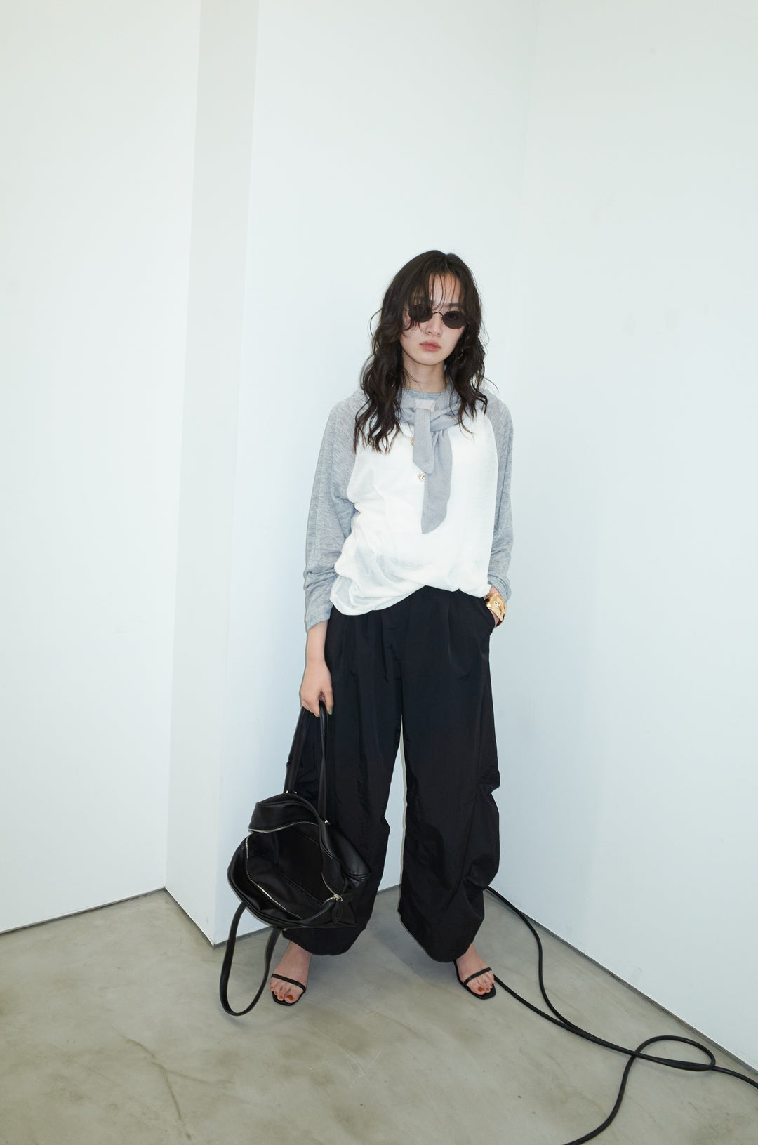 [予約/SET]シアーラグランPO+レーヨン混マルチWAYニットスカーフ+ドライタフタバレルレッグパンツ(3set)