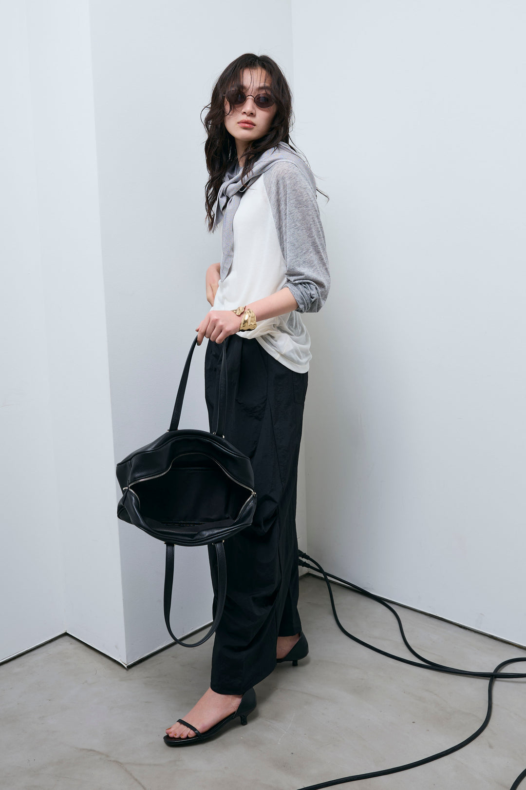 [予約/SET]シアーラグランPO+レーヨン混マルチWAYニットスカーフ+ドライタフタバレルレッグパンツ(3set)