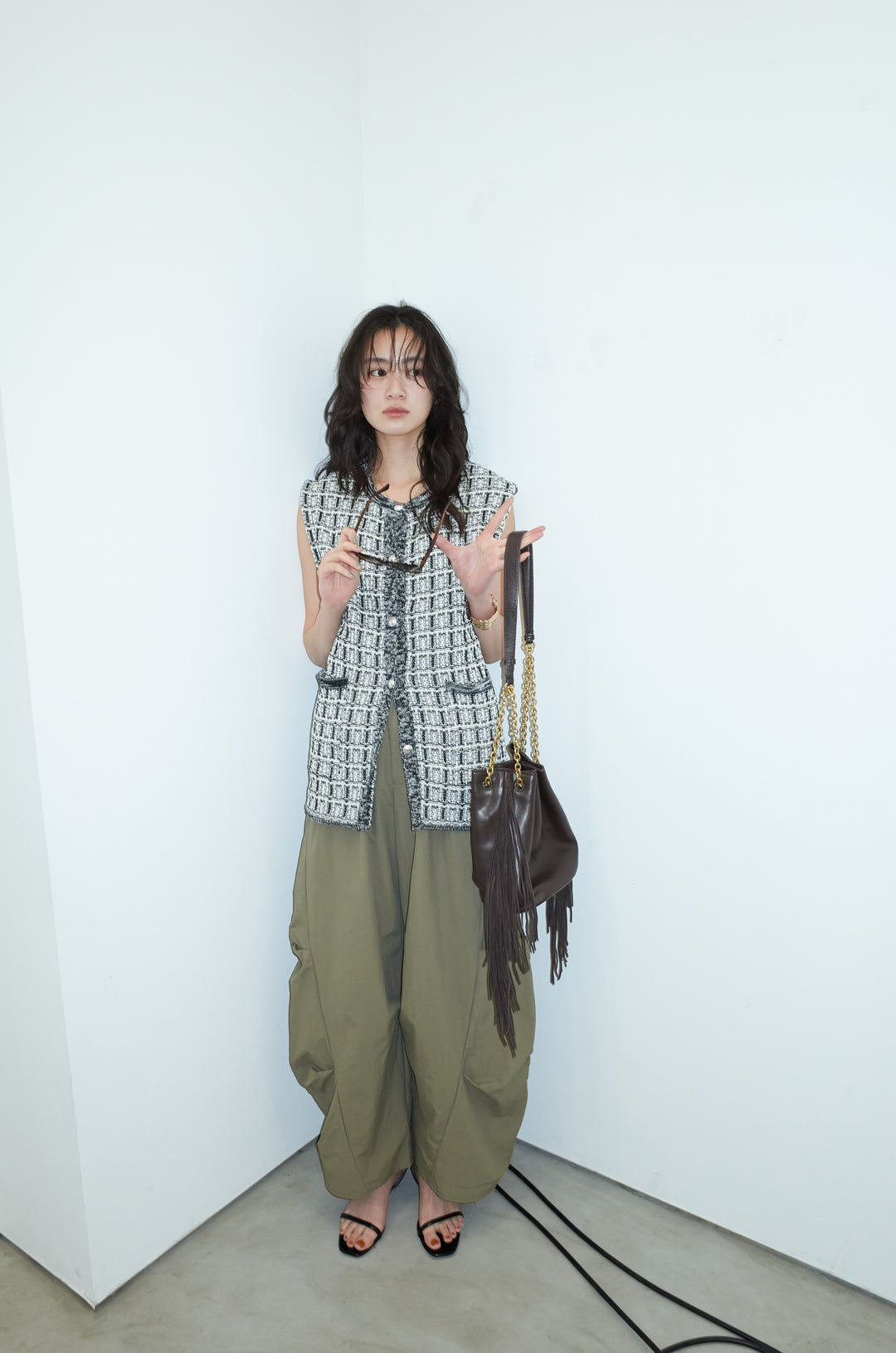 [予約/SET]ツイードライクニットベスト+ドライタフタバレルレッグパンツ(2set)