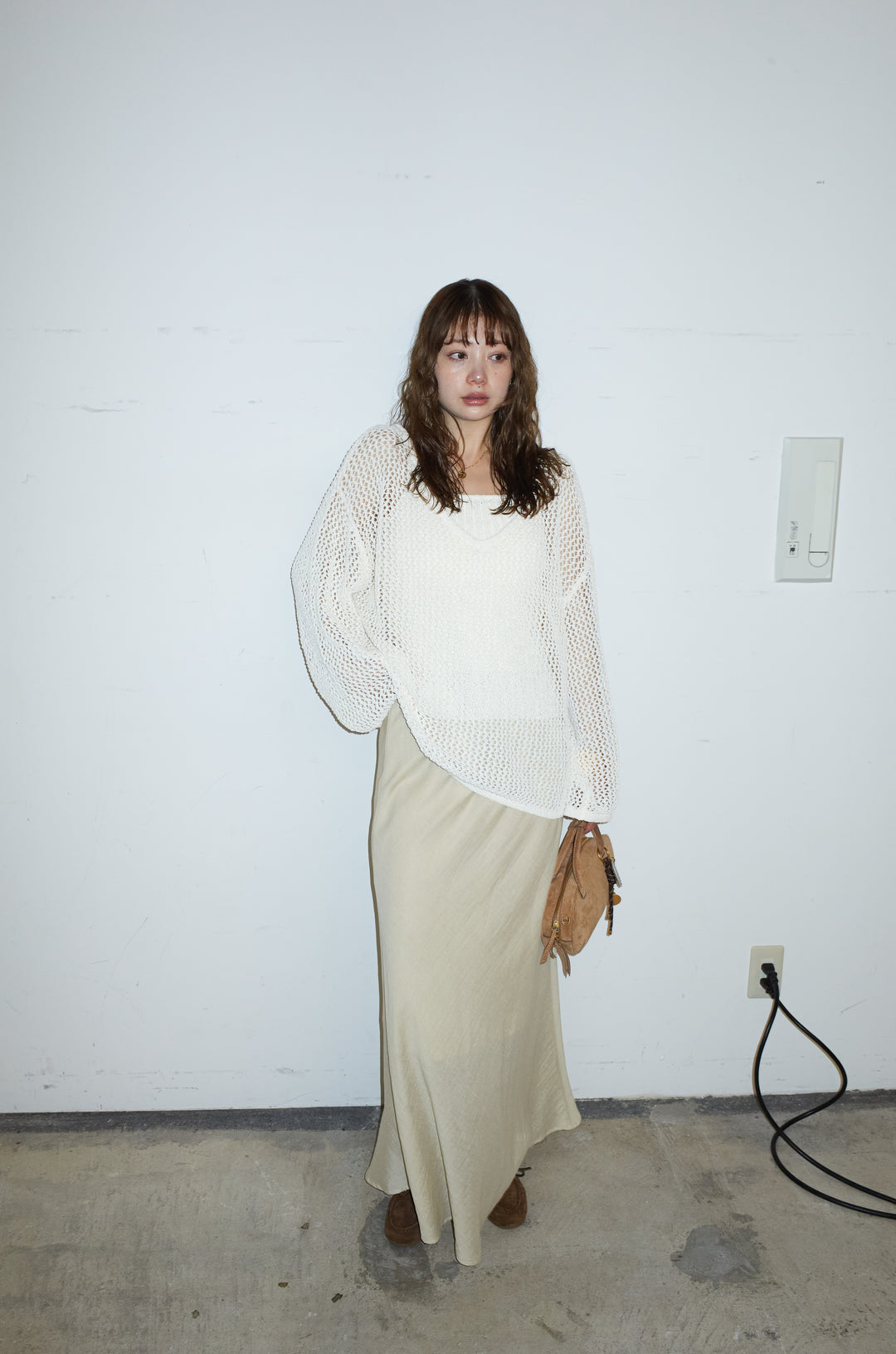 [予約/SET]メッシュ編みキャミセットVネックプルオーバー+リネンブレンドロングナロースカート(2set)