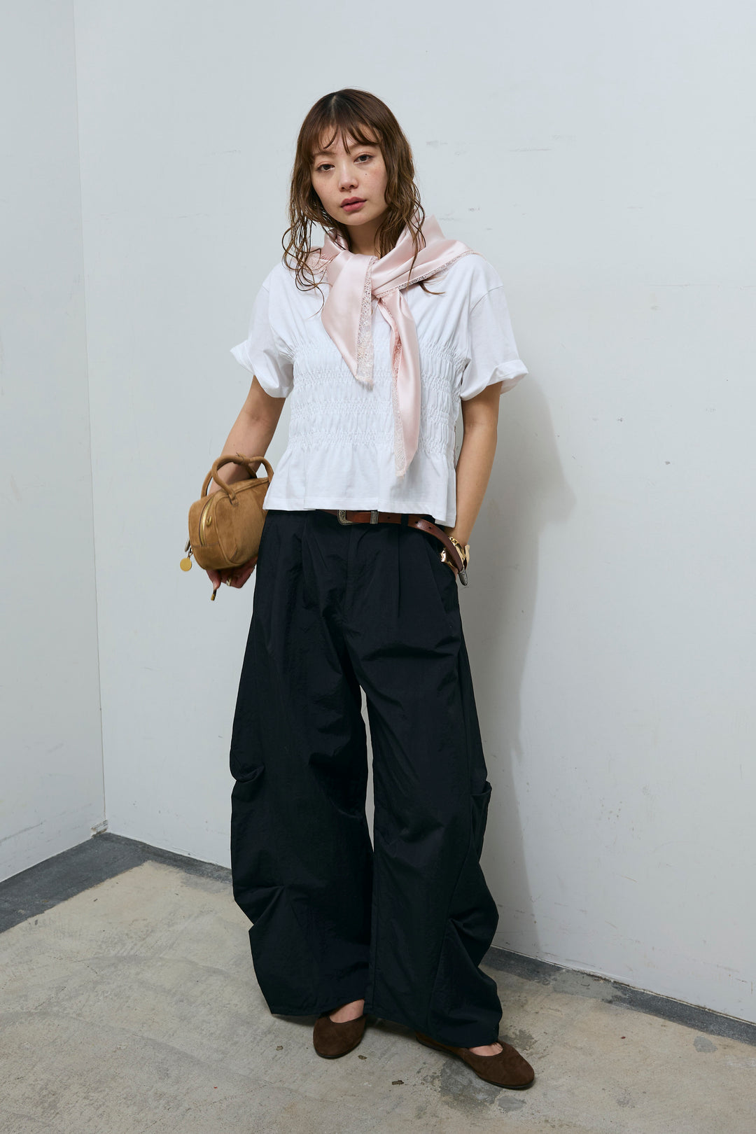 [予約/SET]シャーリングT+ドライタフタバレルレッグパンツ(2set)