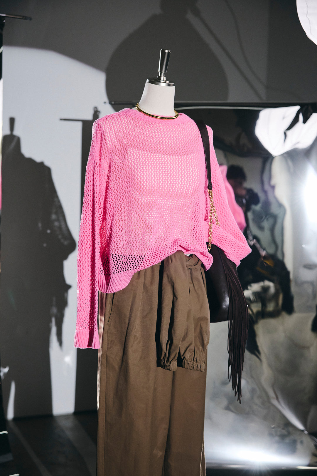 [予約/SET]メッシュニットプルオーバー+合繊ツイルスタンドウエストラップジョガーPT(2set)