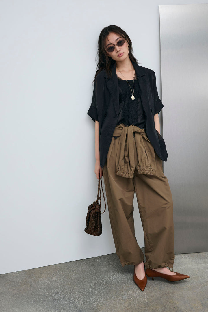 [予約/SET]シアーハーフスリーブジャケット+レース切り替えサテンブラウス+合繊ツイルスタンドウエストラップジョガーPT(3set)