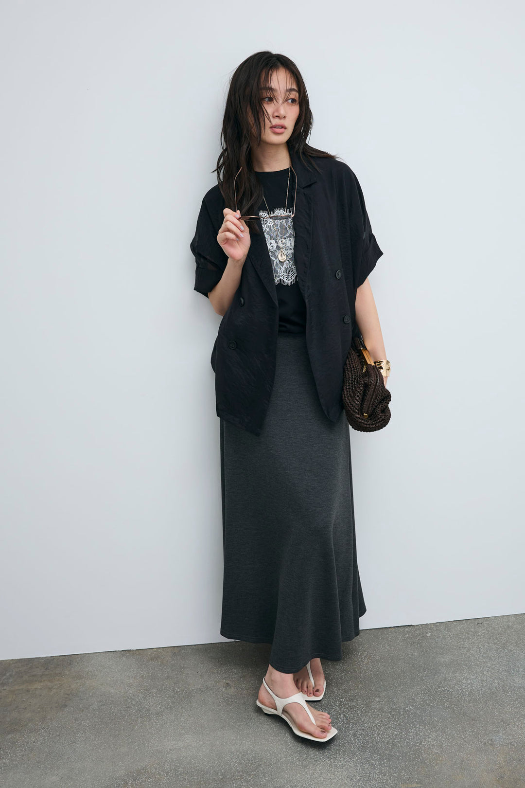 [予約/SET]シアーハーフスリーブジャケット+cooltouchレースロゴ刺繍Tシャツ+ダブルフェイスジャージースカート(3set)