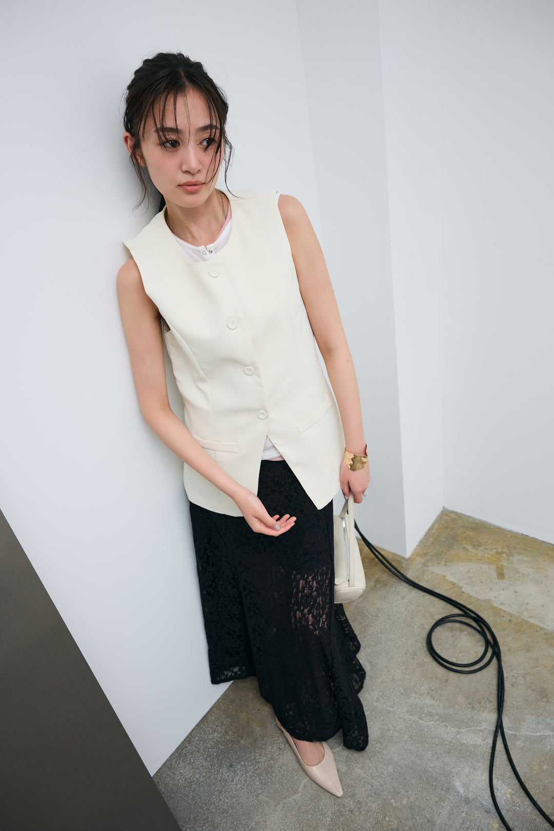 [予約/SET]クルーネックミディベスト+総レーススカート(2set)