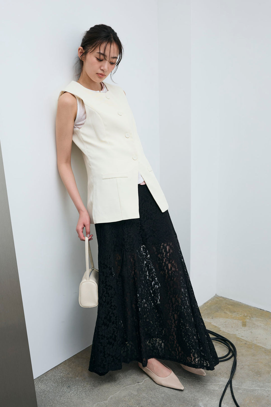 [予約/SET]クルーネックミディベスト+総レーススカート(2set)