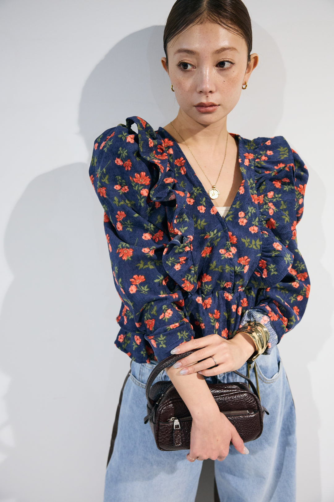 [予約]ビンテージフラワーコーデュロイラッフルブラウス