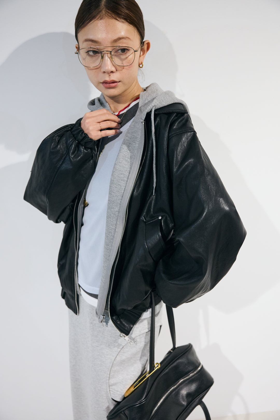 [予約/SET]2WAYデタッチャブルフードフェイクレザーブルゾン+レイヤード風ロングスリーブTシャツ＆シアータンクSET+裏毛スウェットレイヤードスカート(3set)